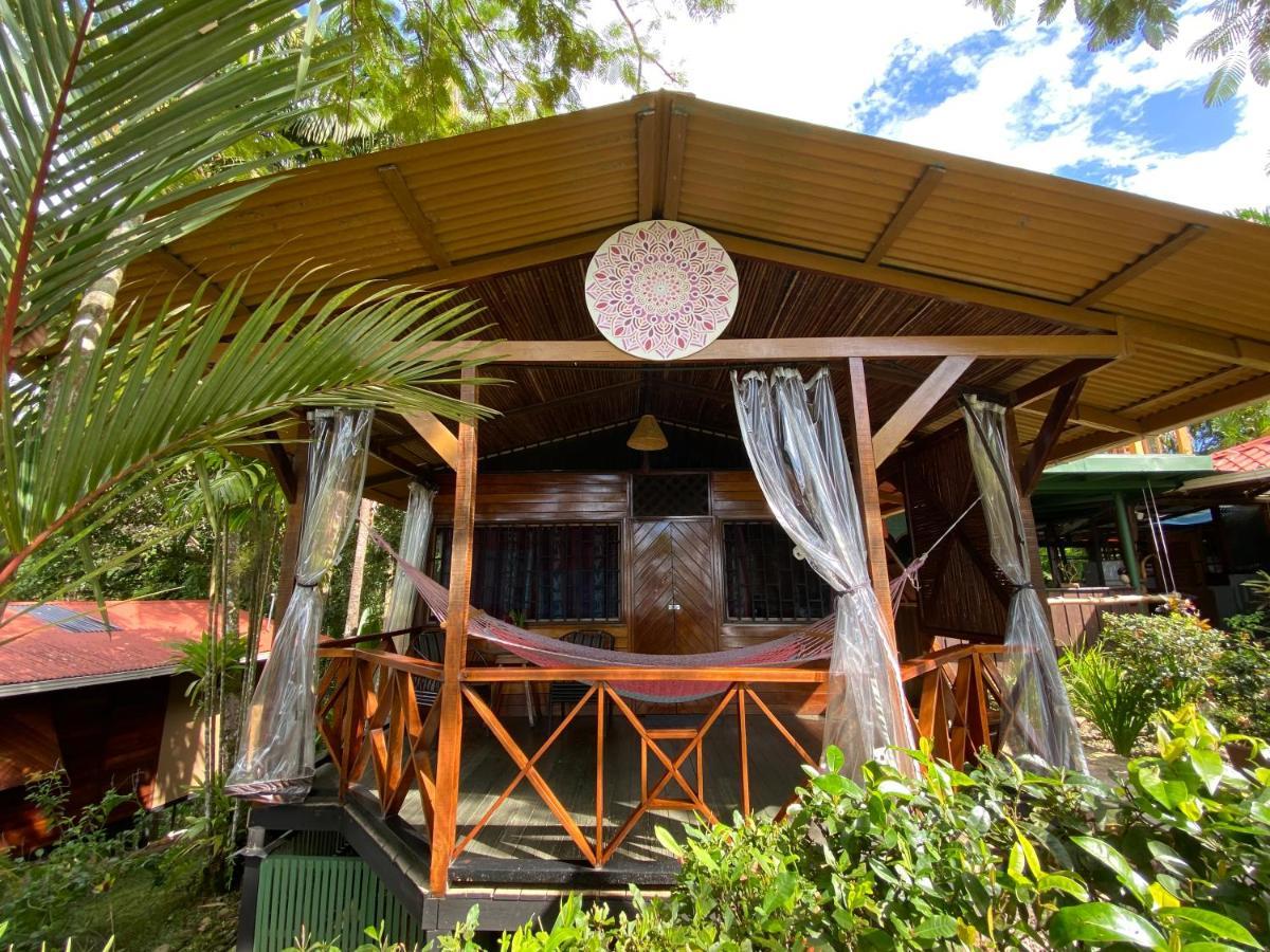 Pacific Edge Eco Lodge Dominical Dış mekan fotoğraf