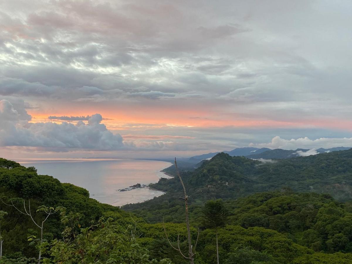 Pacific Edge Eco Lodge Dominical Dış mekan fotoğraf
