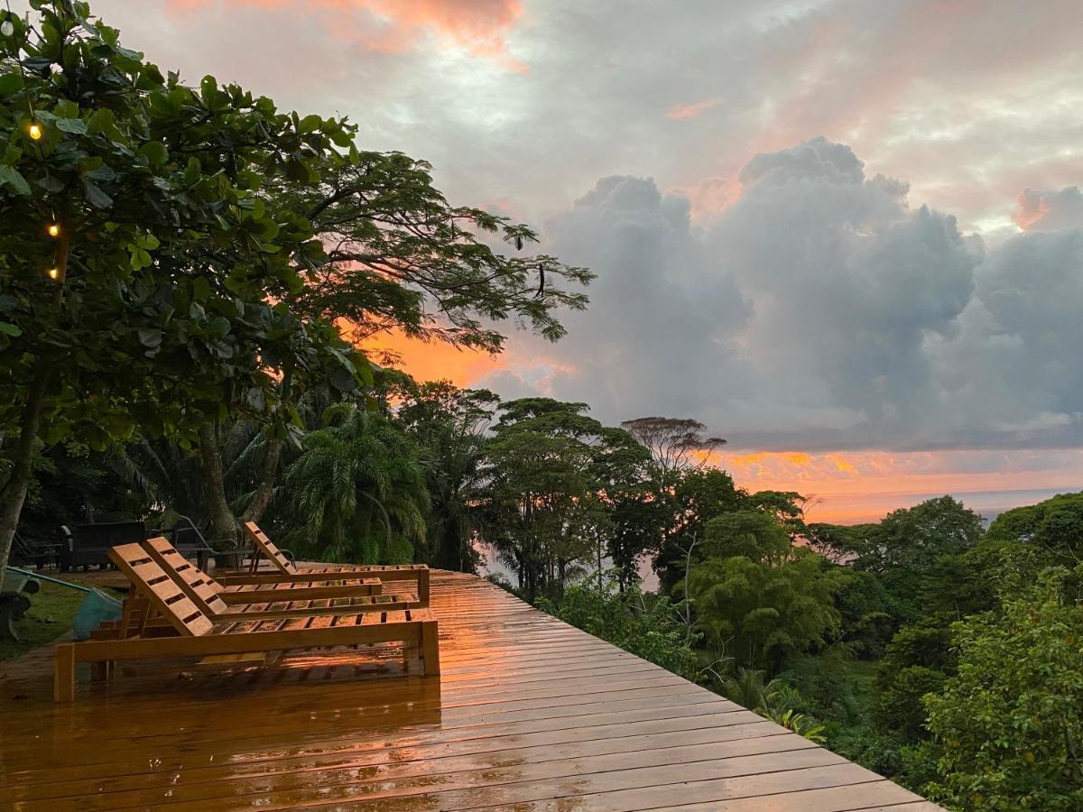 Pacific Edge Eco Lodge Dominical Dış mekan fotoğraf